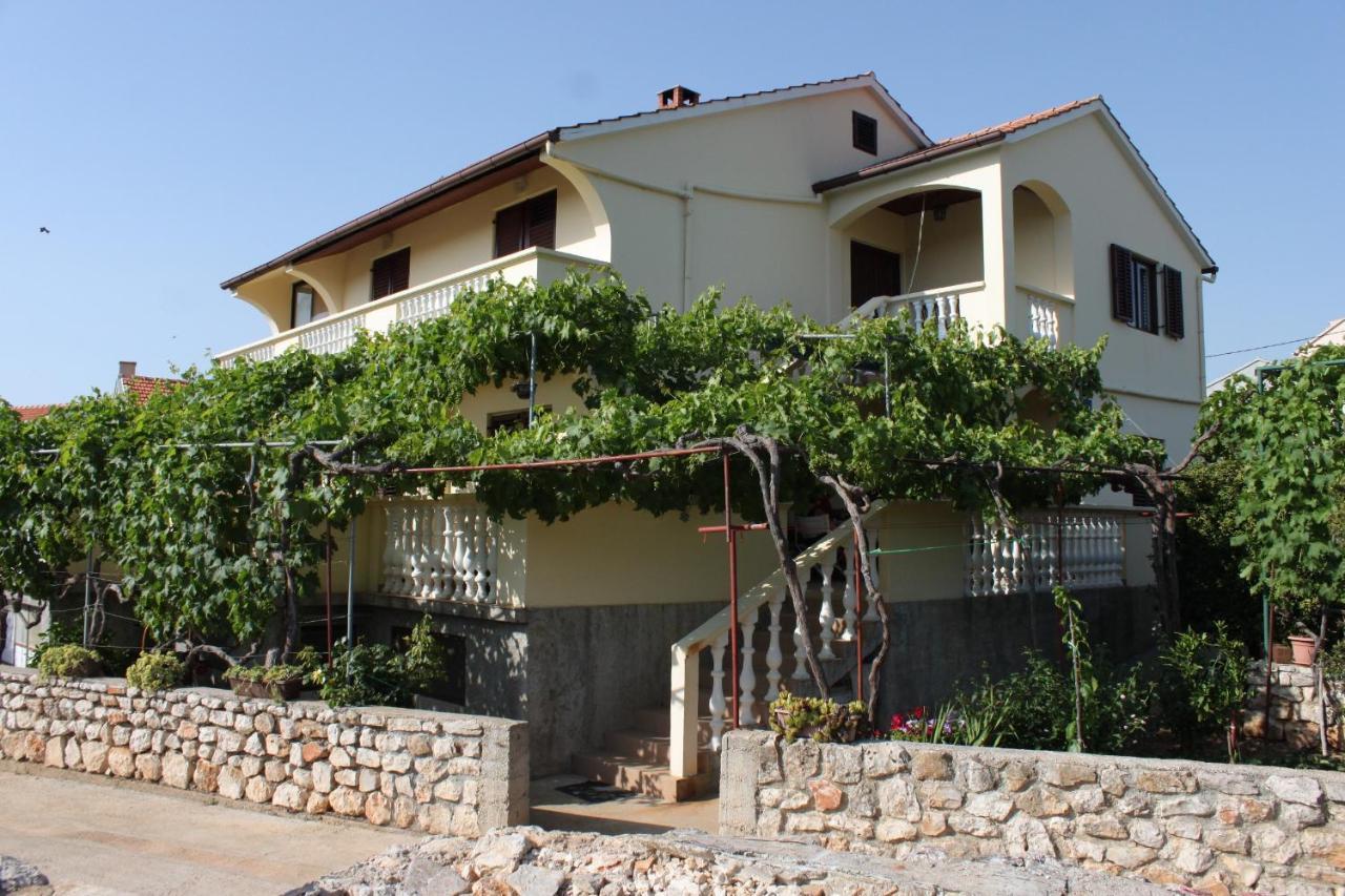 Apartamento With A Parking Space Sali, Dugi Otok - 8136 Sali